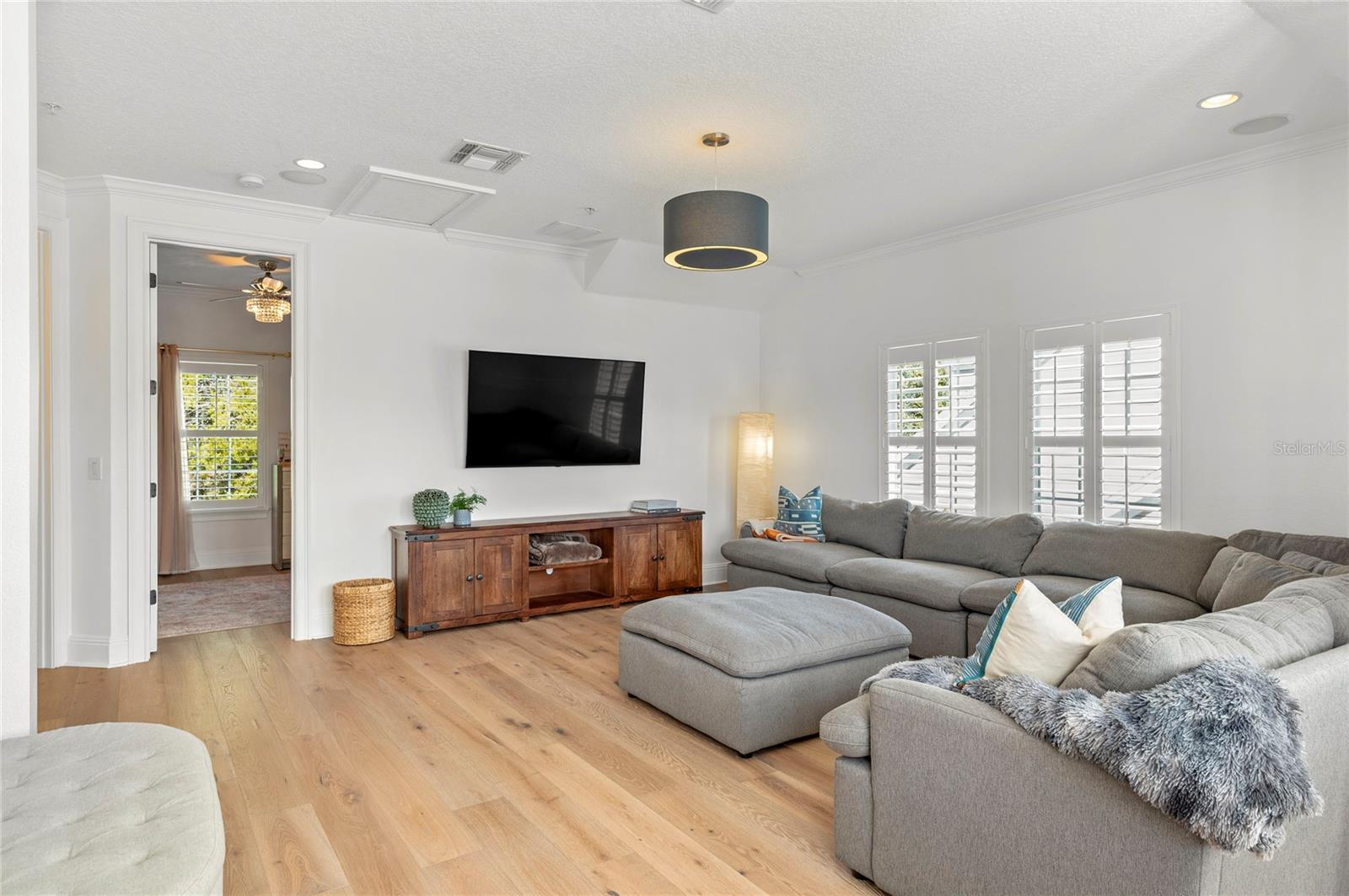 Image 49 of 79 For 2703 Dorell Avenue