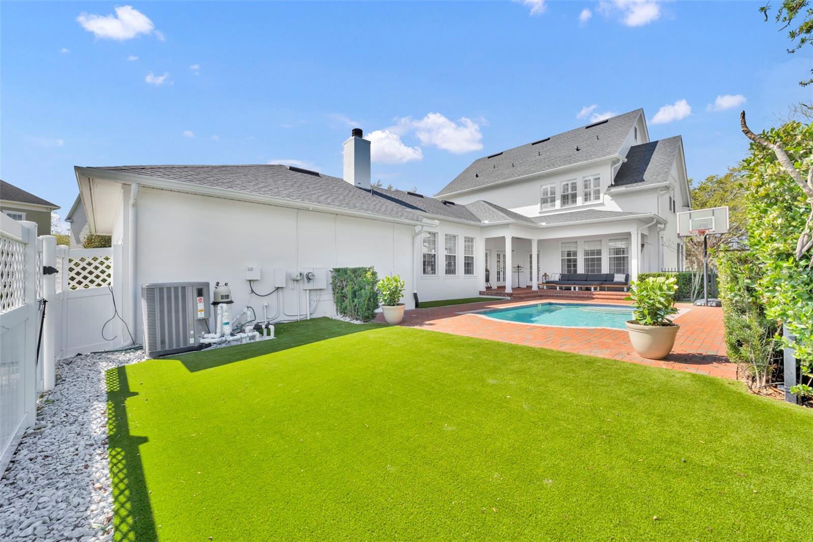 Image 70 of 79 For 2703 Dorell Avenue