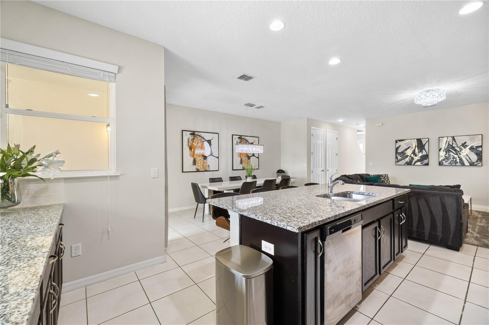 Image 16 of 59 For 1569 Carey Palm Circle