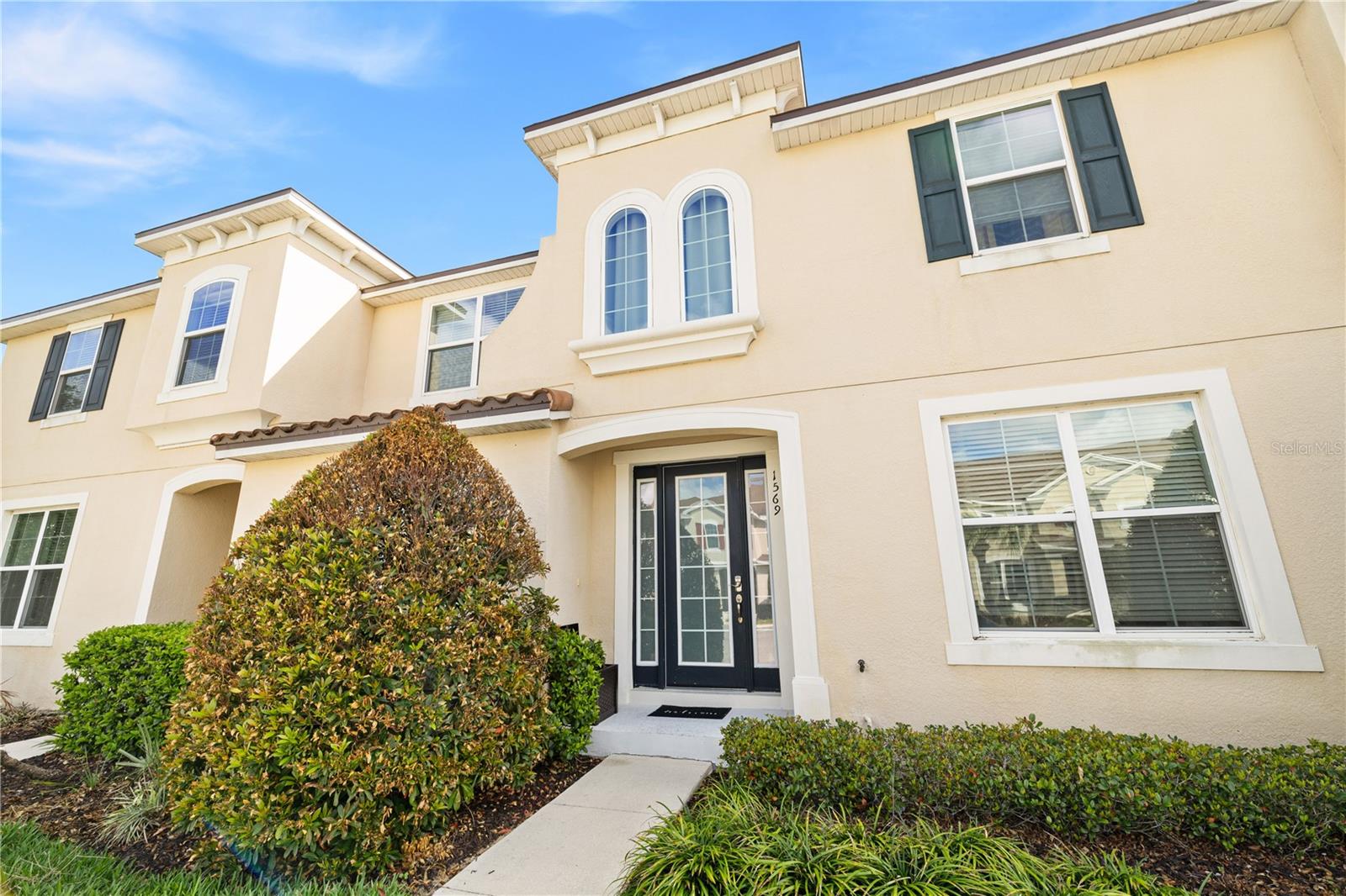Image 3 of 59 For 1569 Carey Palm Circle