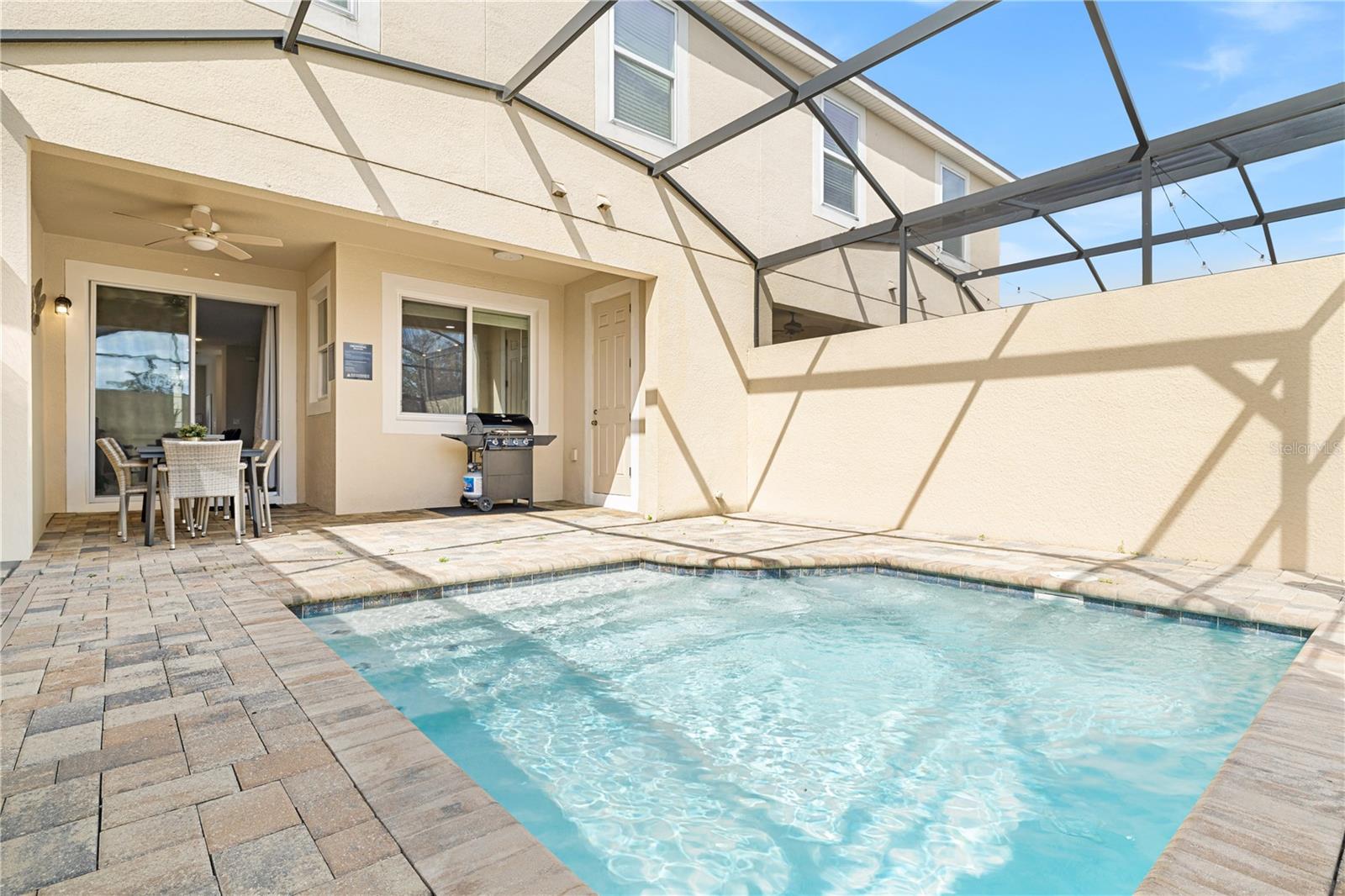 Image 45 of 59 For 1569 Carey Palm Circle