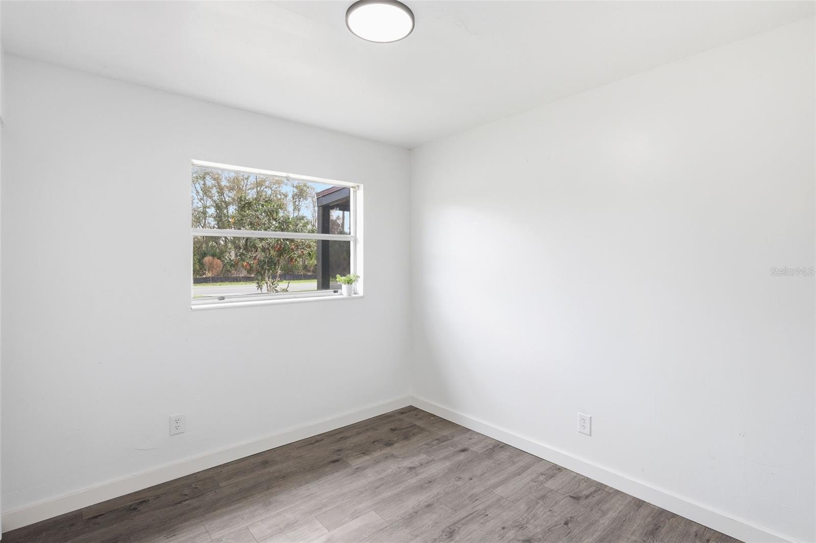 Image 15 of 24 For 17230 County Road 450a