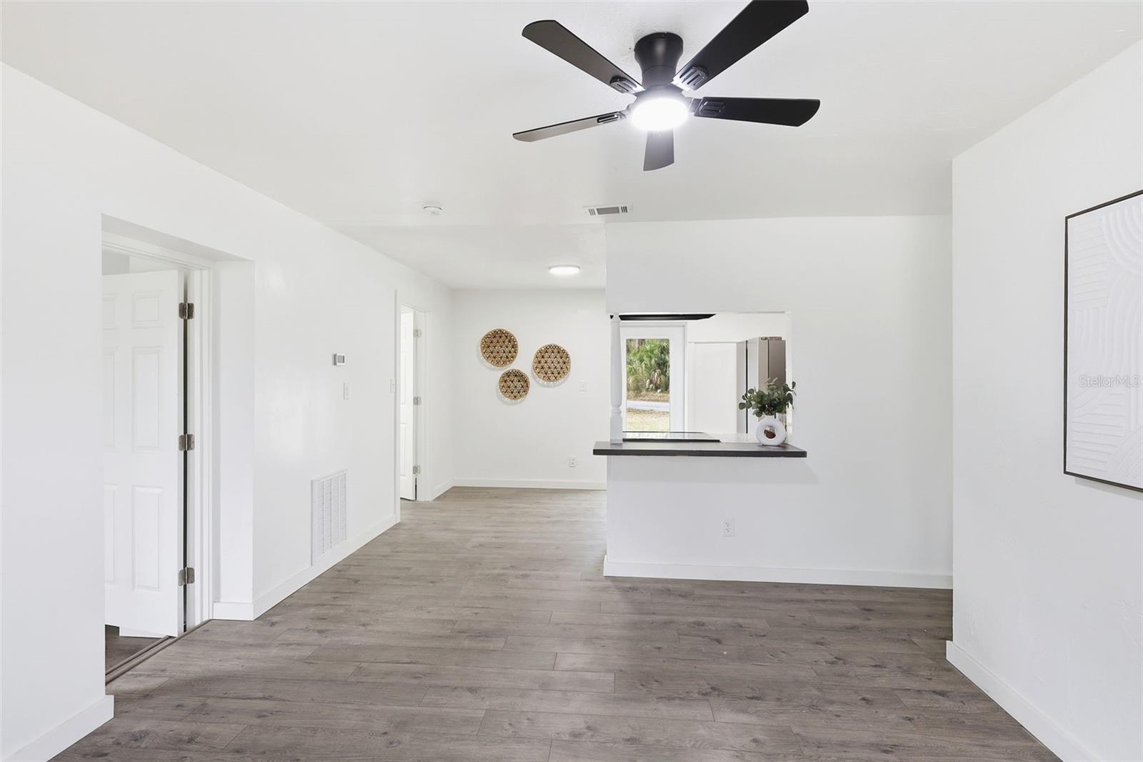 Image 4 of 24 For 17230 County Road 450a