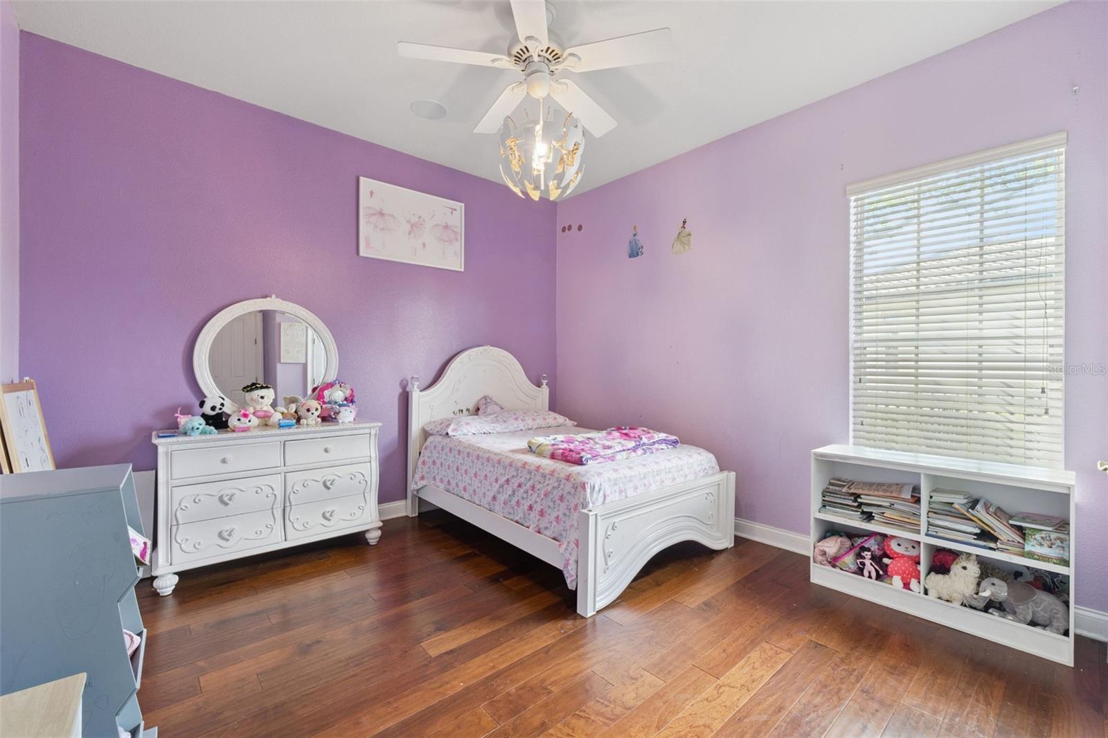 Listing photo id 24 for 11044 Hawkshead Court