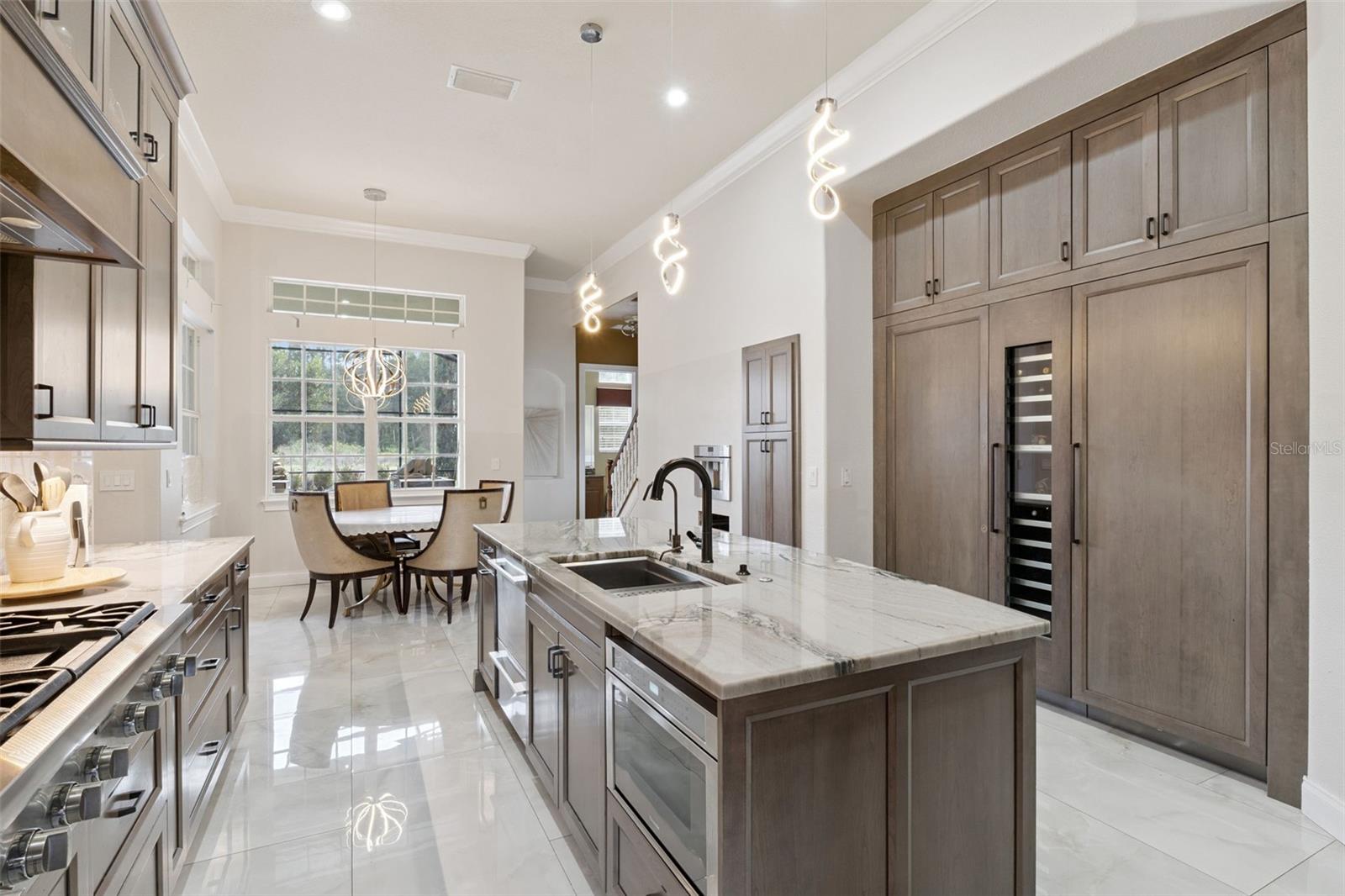 Listing photo id 4 for 11044 Hawkshead Court