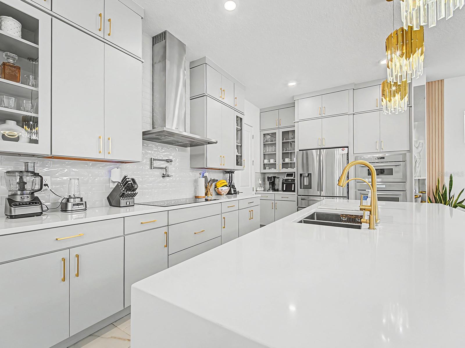 Listing photo id 1 for 10537 Torchwood Sea Way