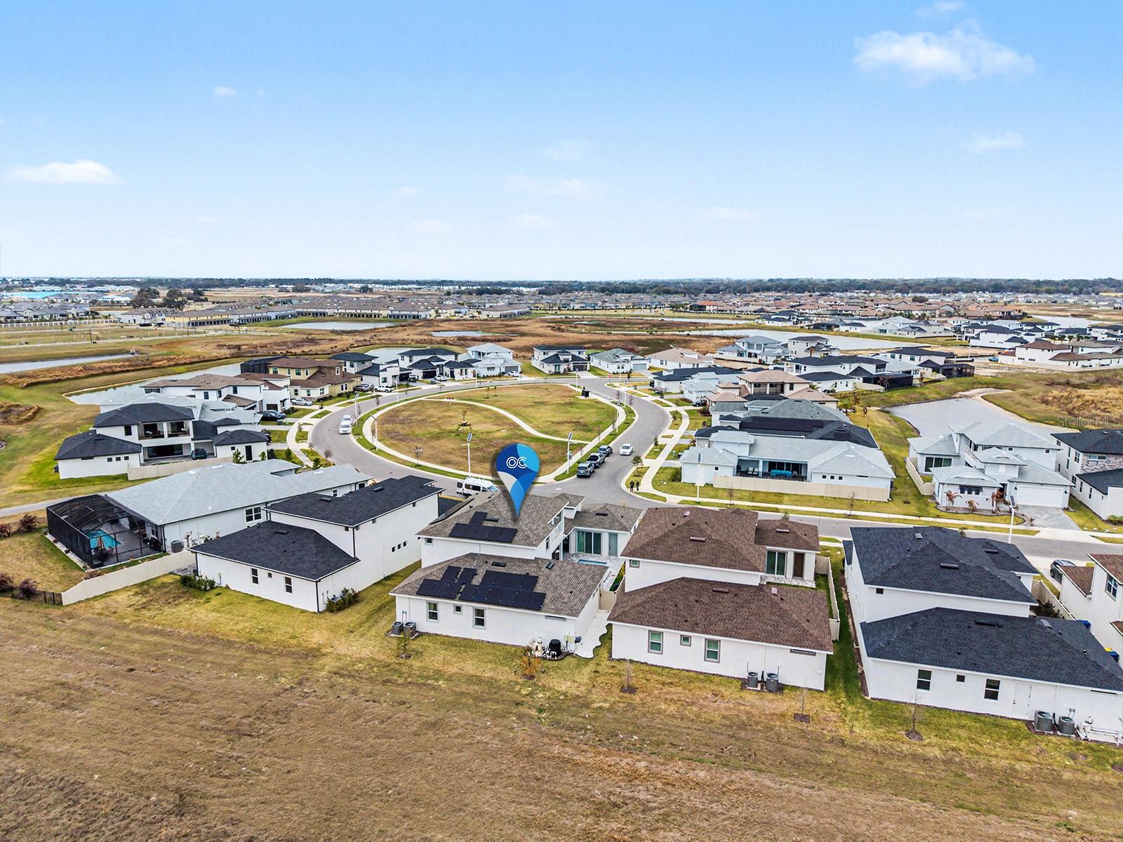 Listing photo id 80 for 10537 Torchwood Sea Way