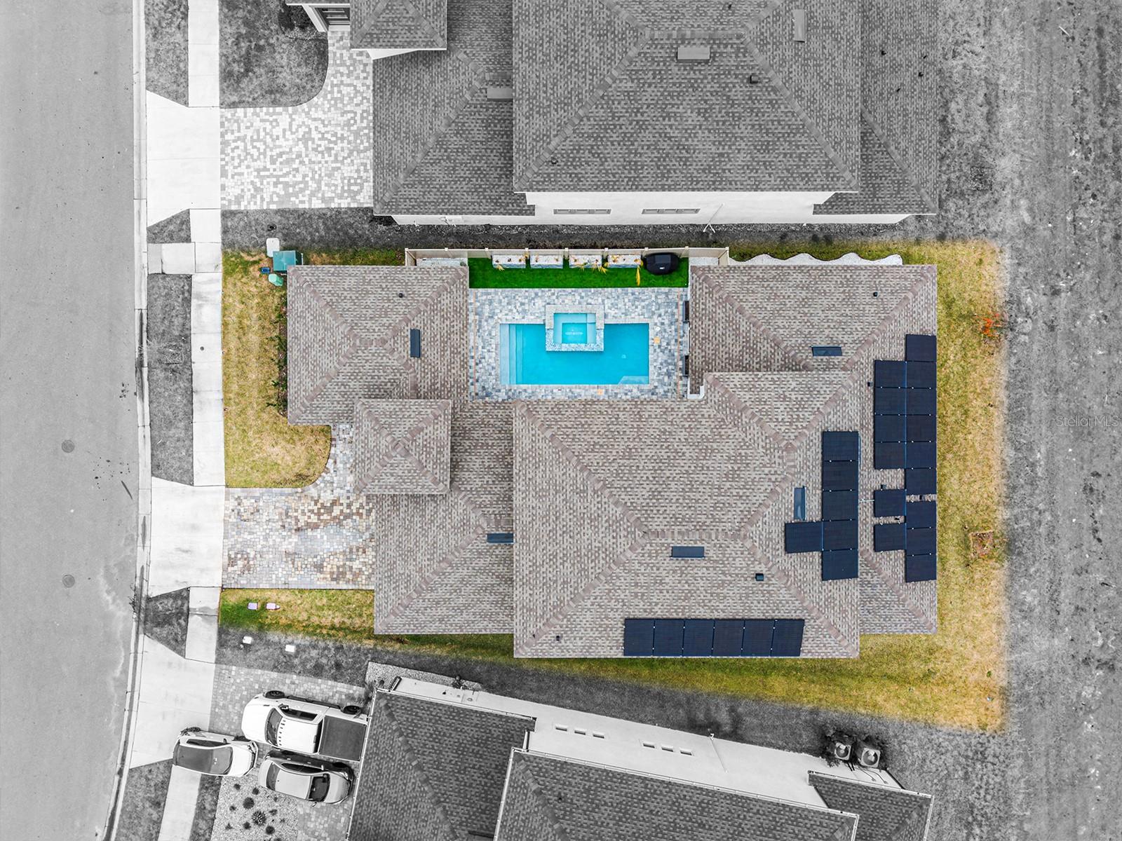 Listing photo id 81 for 10537 Torchwood Sea Way