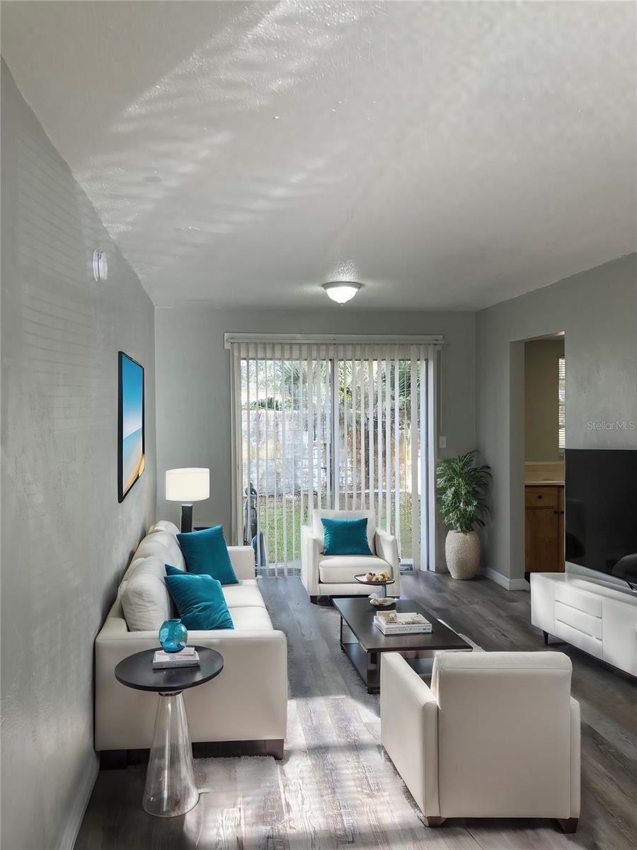 Image 2 of 14 For 1217 Kennedy Road 44