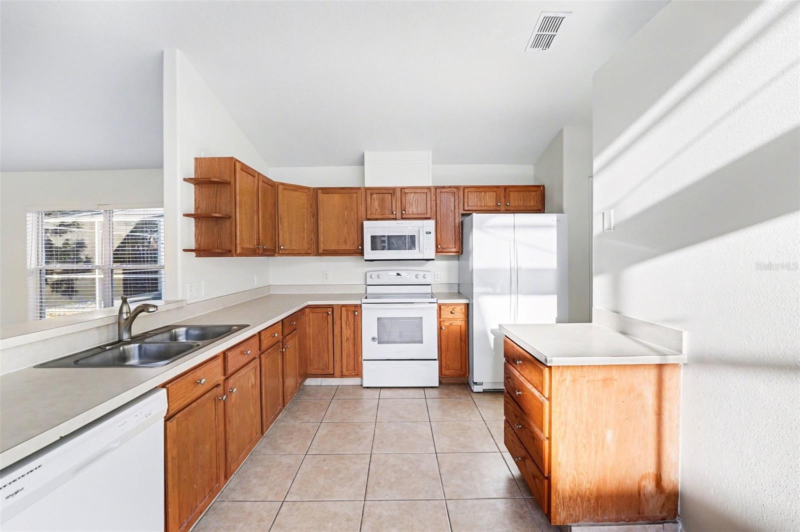 Image 11 of 25 For 1144 Jaybee Avenue