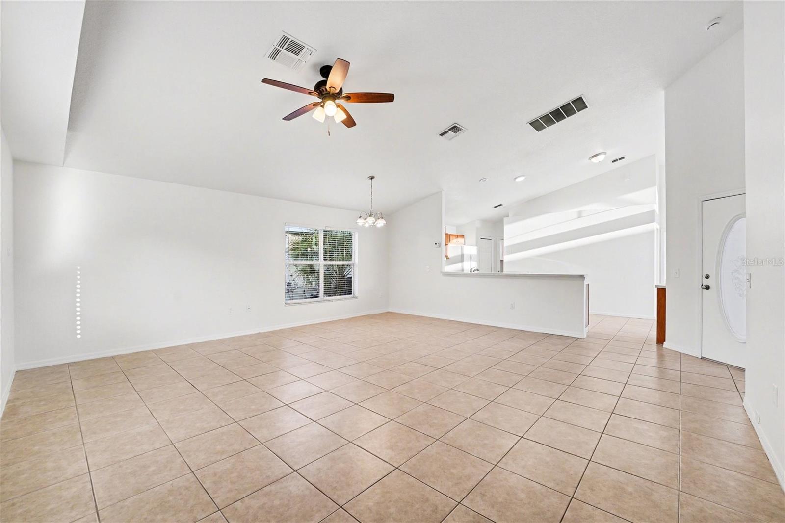 Image 6 of 25 For 1144 Jaybee Avenue