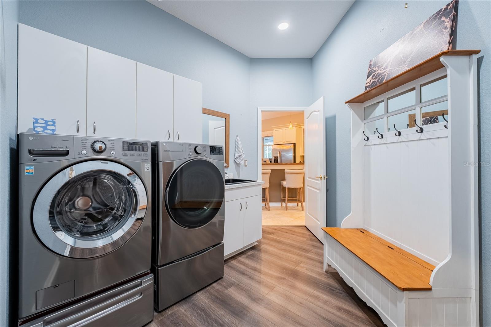 Image 20 of 25 For 9502 Portbury Drive