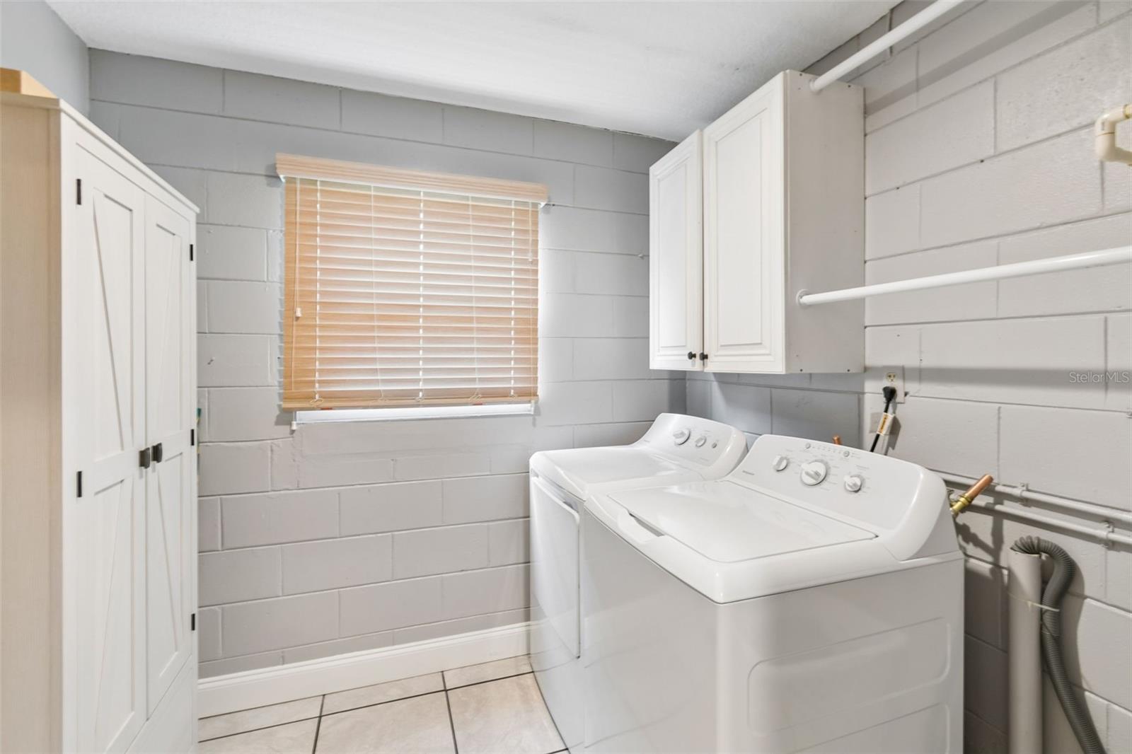 Image 30 of 42 For 2972 Slippery Rock Avenue