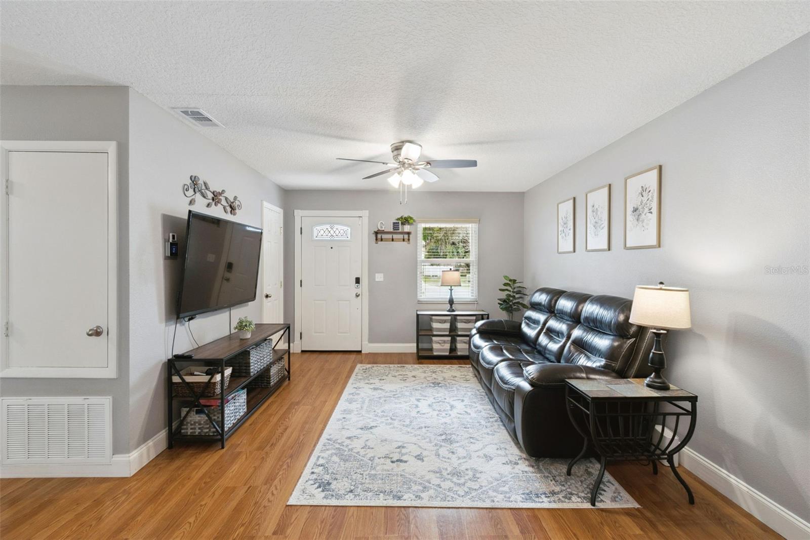 Image 6 of 42 For 2972 Slippery Rock Avenue