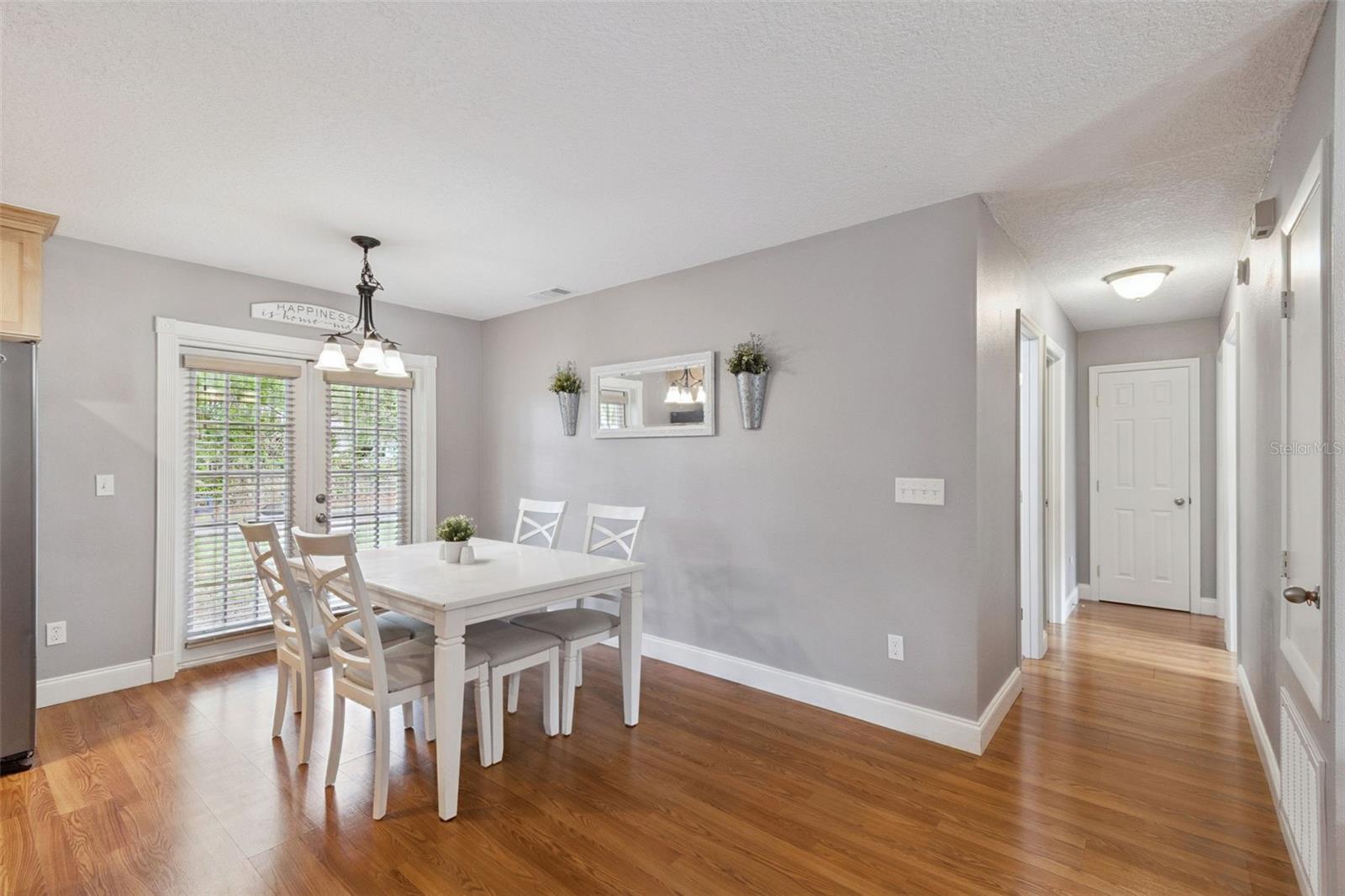 Image 7 of 42 For 2972 Slippery Rock Avenue