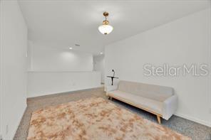 Image 20 of 35 For 358 Hamlet Loop