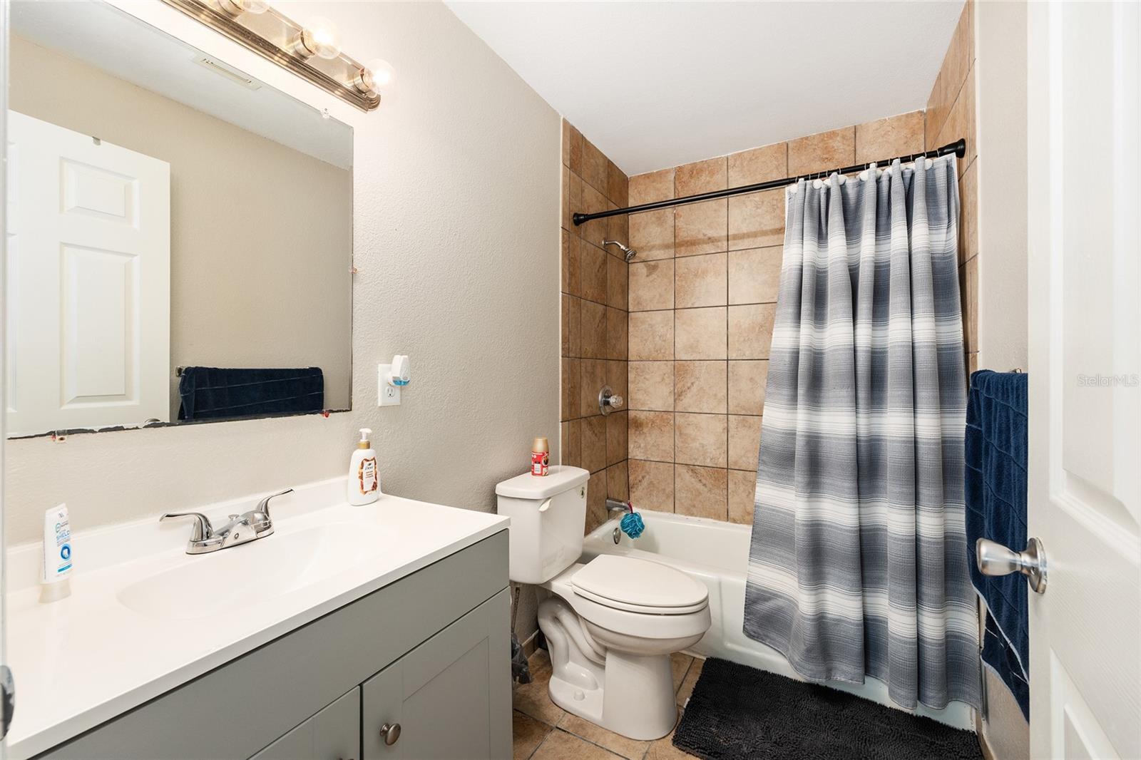 Image 14 of 20 For 5818 3rd Place