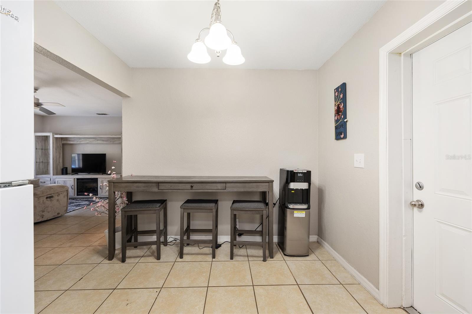 Image 7 of 20 For 5818 3rd Place