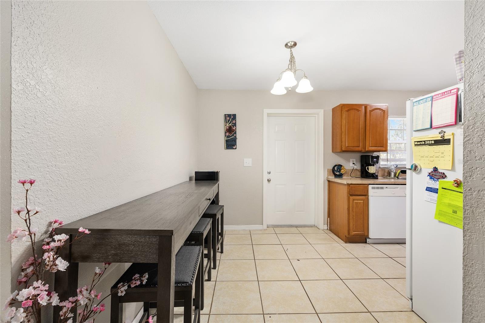 Image 8 of 20 For 5818 3rd Place