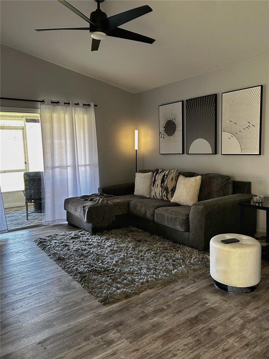 Image 19 of 33 For 347 Cypress Point Drive