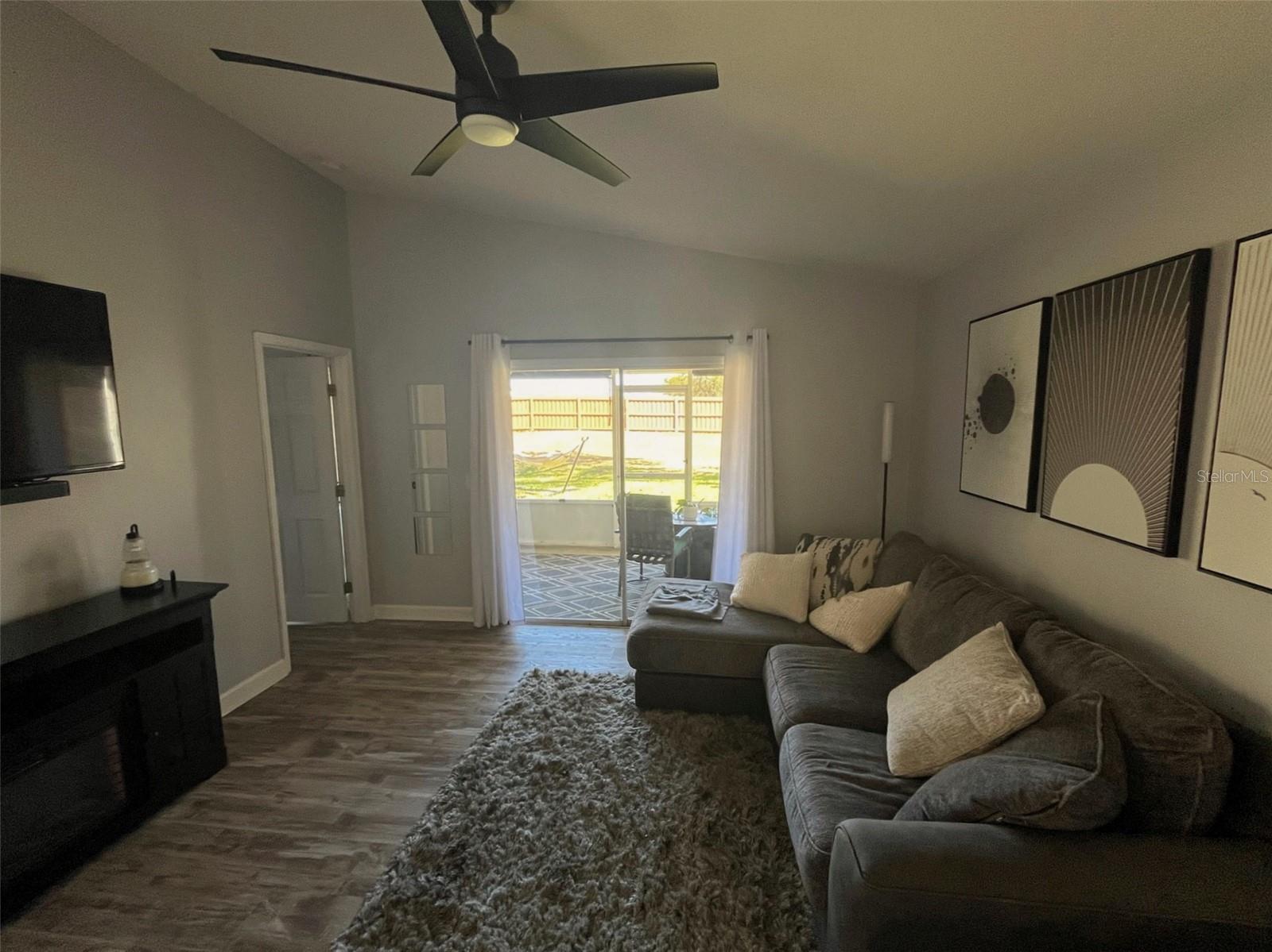 Image 22 of 33 For 347 Cypress Point Drive