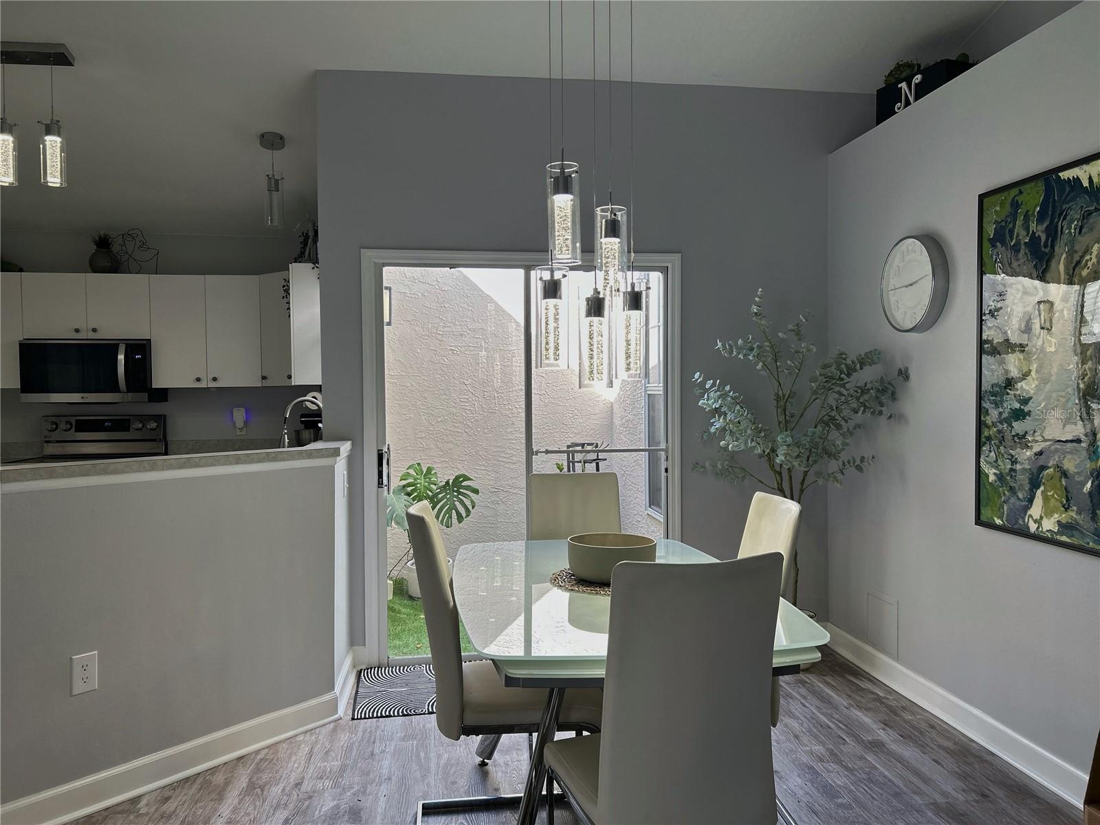 Image 6 of 33 For 347 Cypress Point Drive