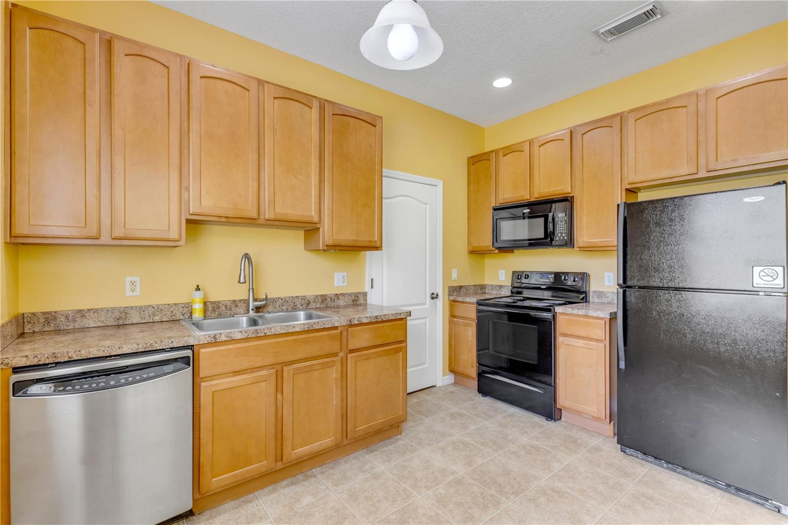 Image 10 of 33 For 3450 Kaiser Avenue