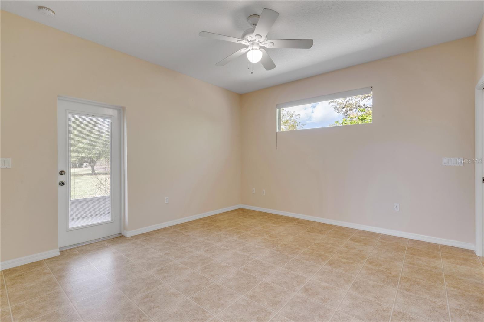 Image 14 of 33 For 3450 Kaiser Avenue