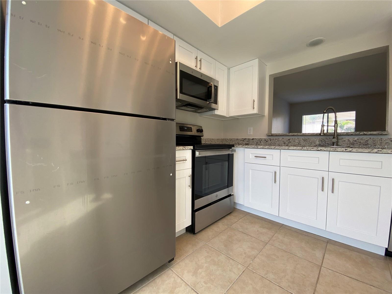 Image 8 of 13 For 12014 Pepperdine Place