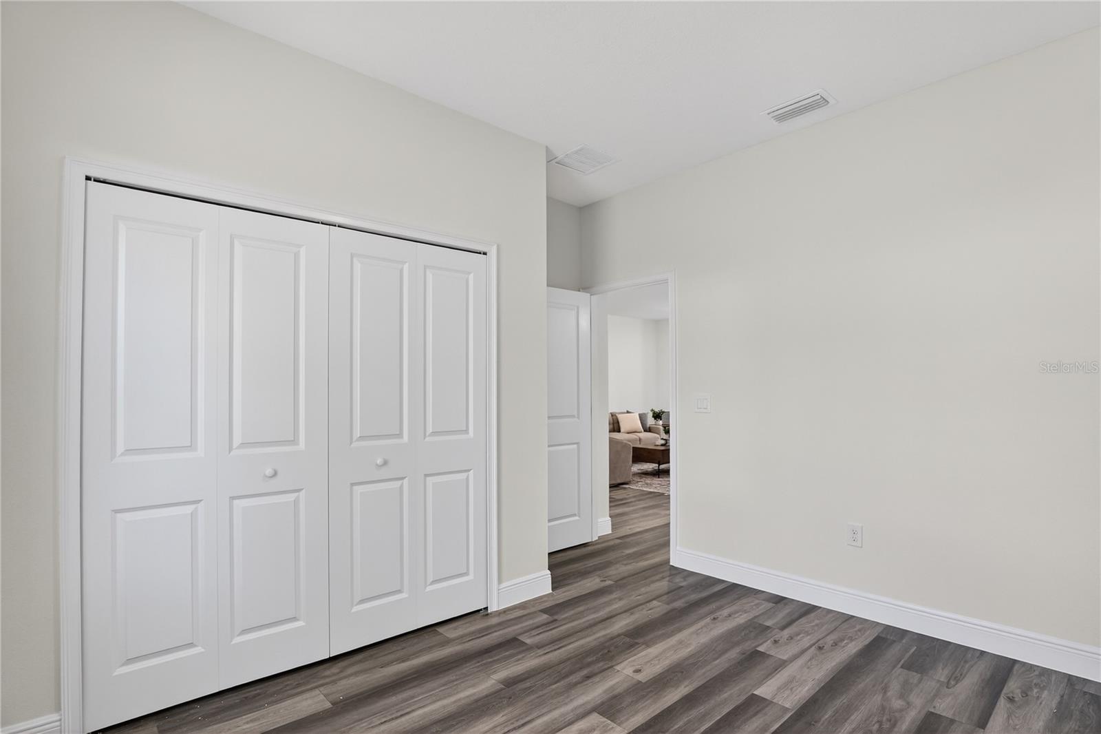 Image 12 of 24 For 1933 Oliver Drive