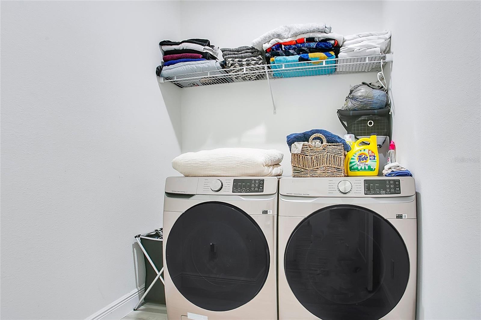 Image 17 of 26 For 16210 59th Avenue Road