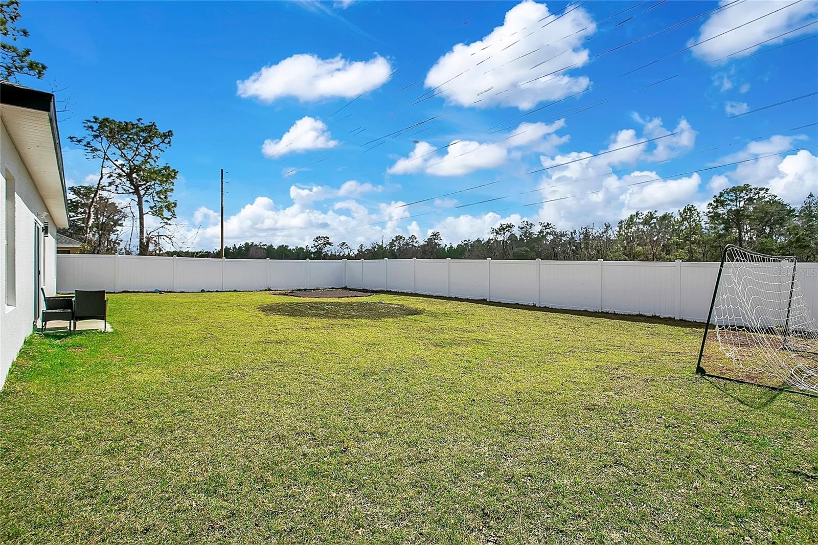 Image 19 of 26 For 16210 59th Avenue Road