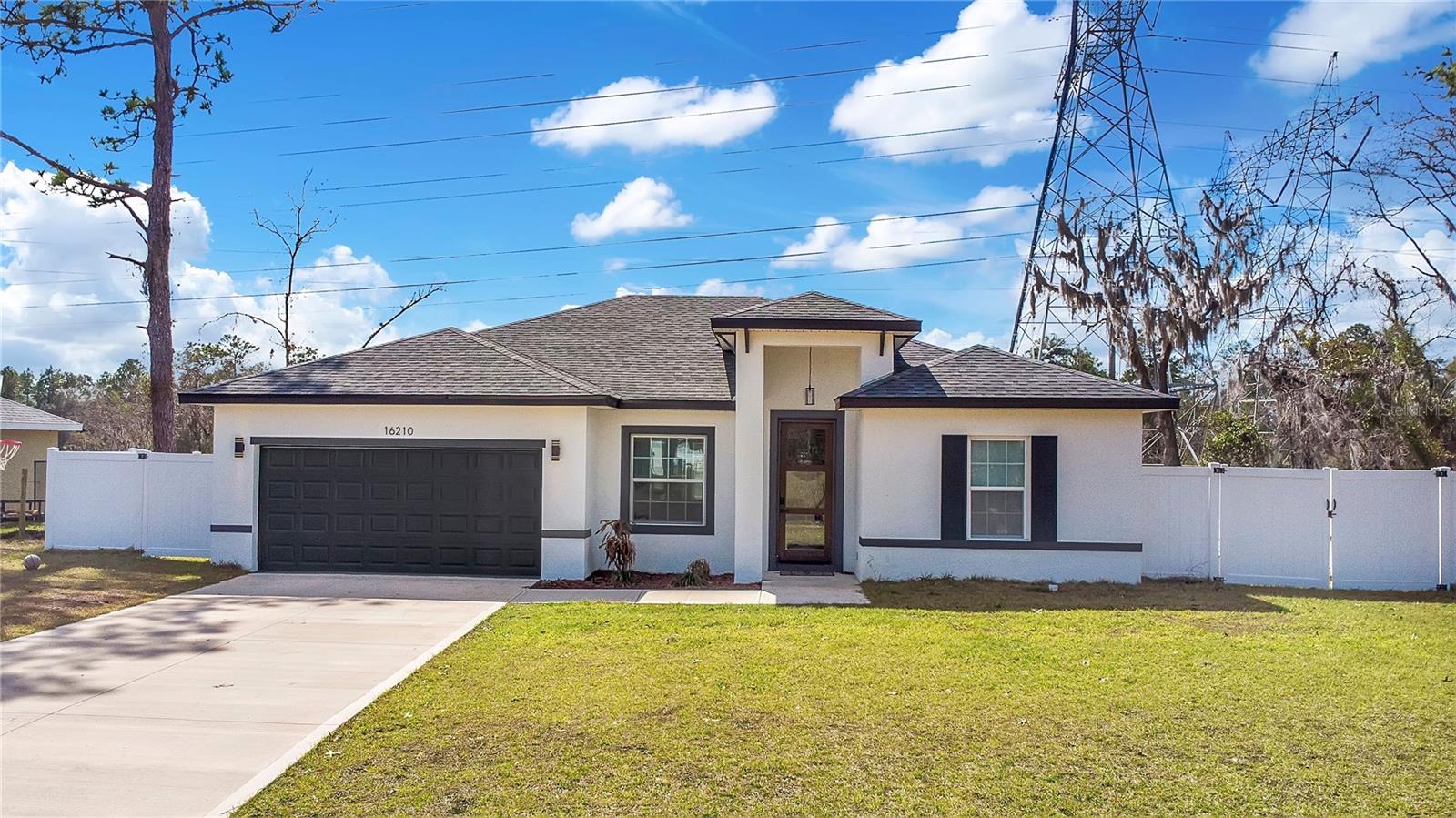 Image 20 of 26 For 16210 59th Avenue Road