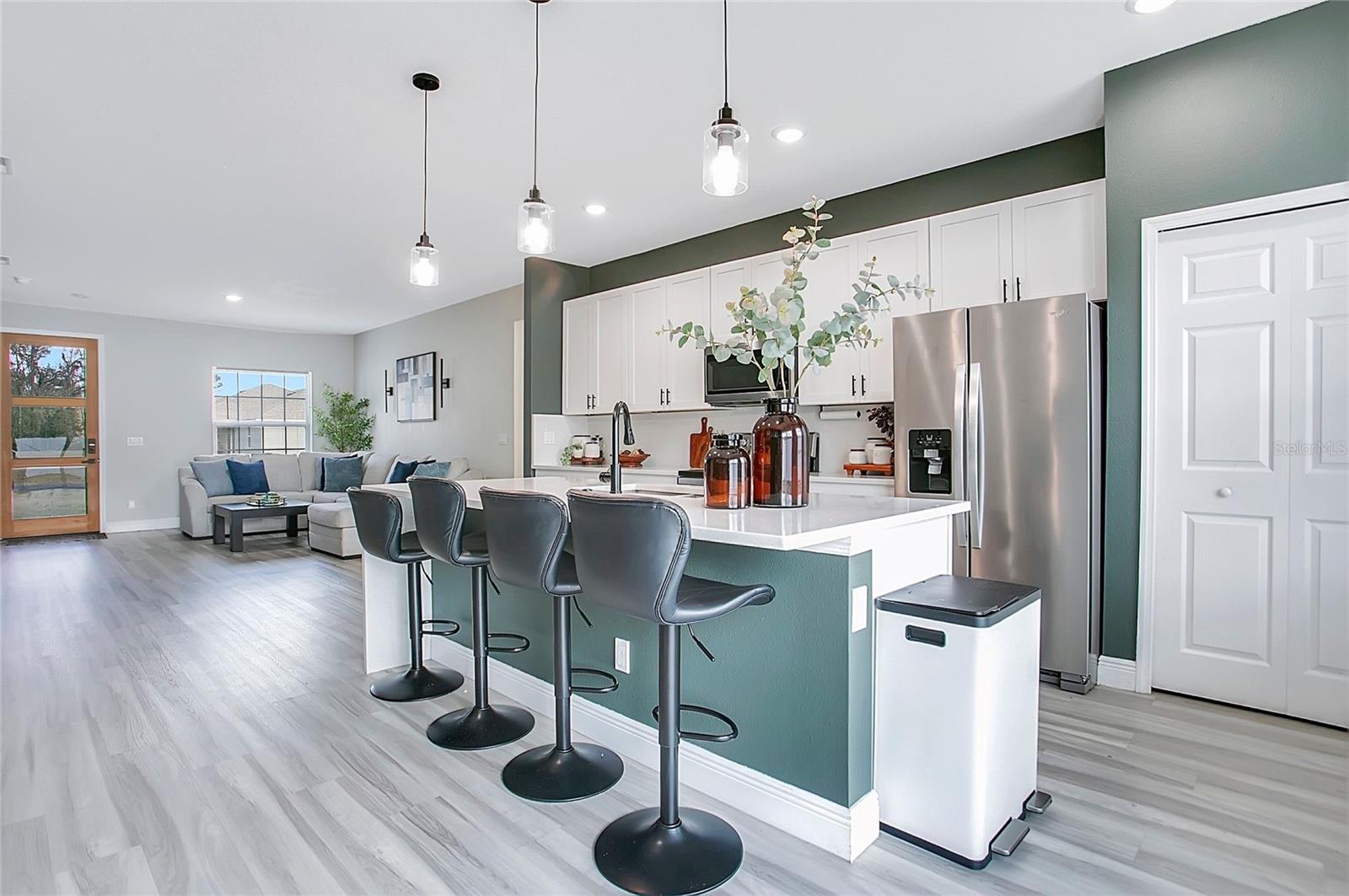 Image 6 of 26 For 16210 59th Avenue Road