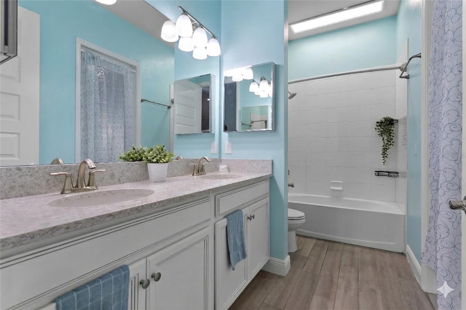 Image 10 of 31 For 493 Nowell Loop