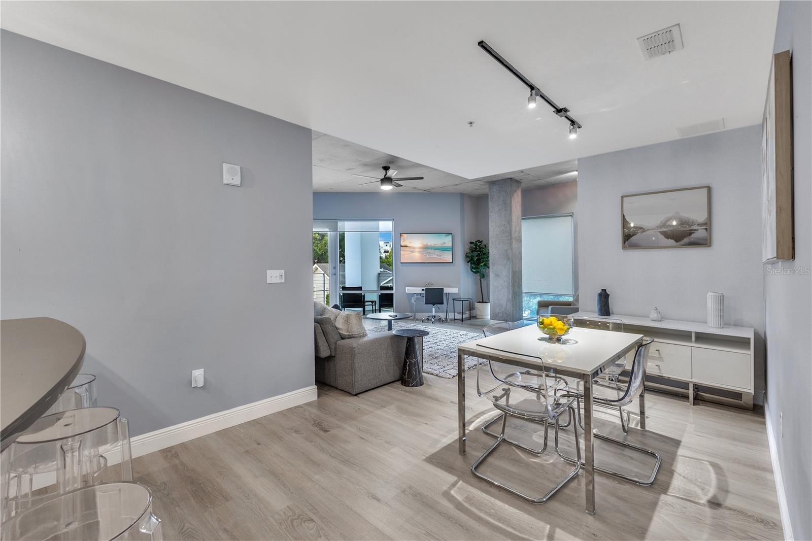 Image 12 of 42 For 525 Jackson Street 308