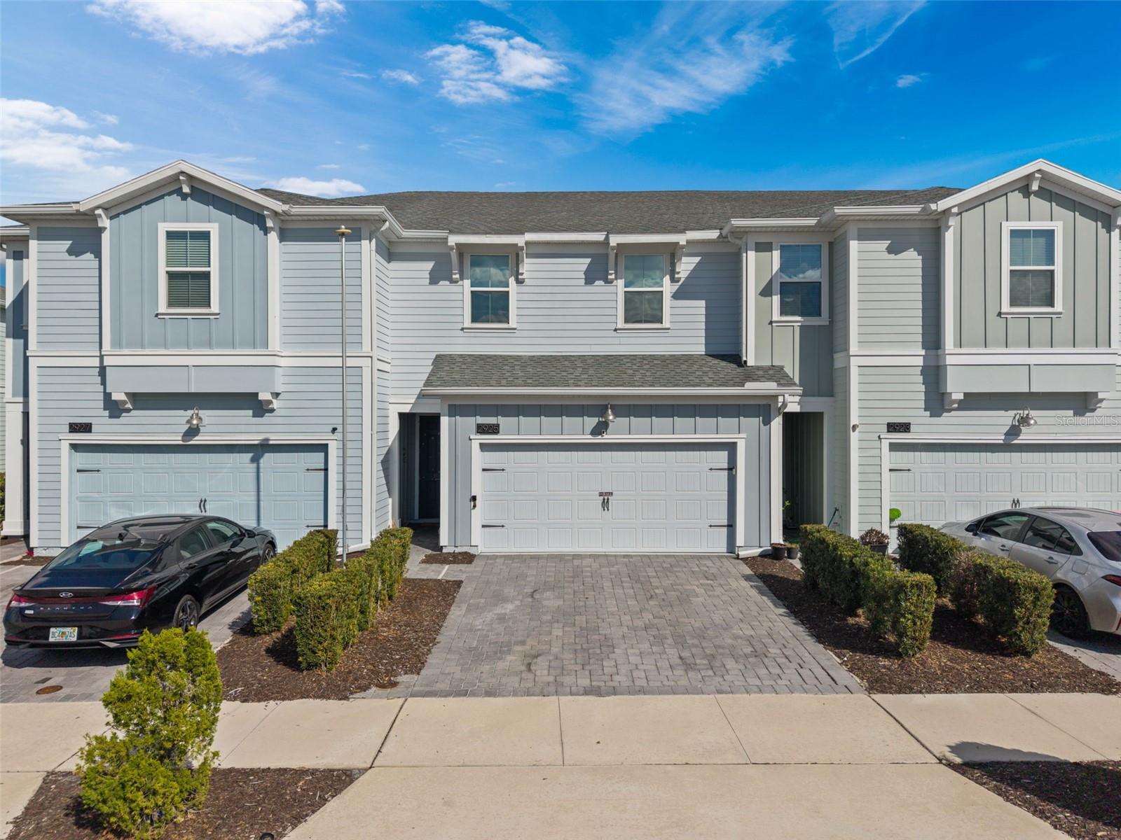 Image 3 of 47 For 2925 Satire Street