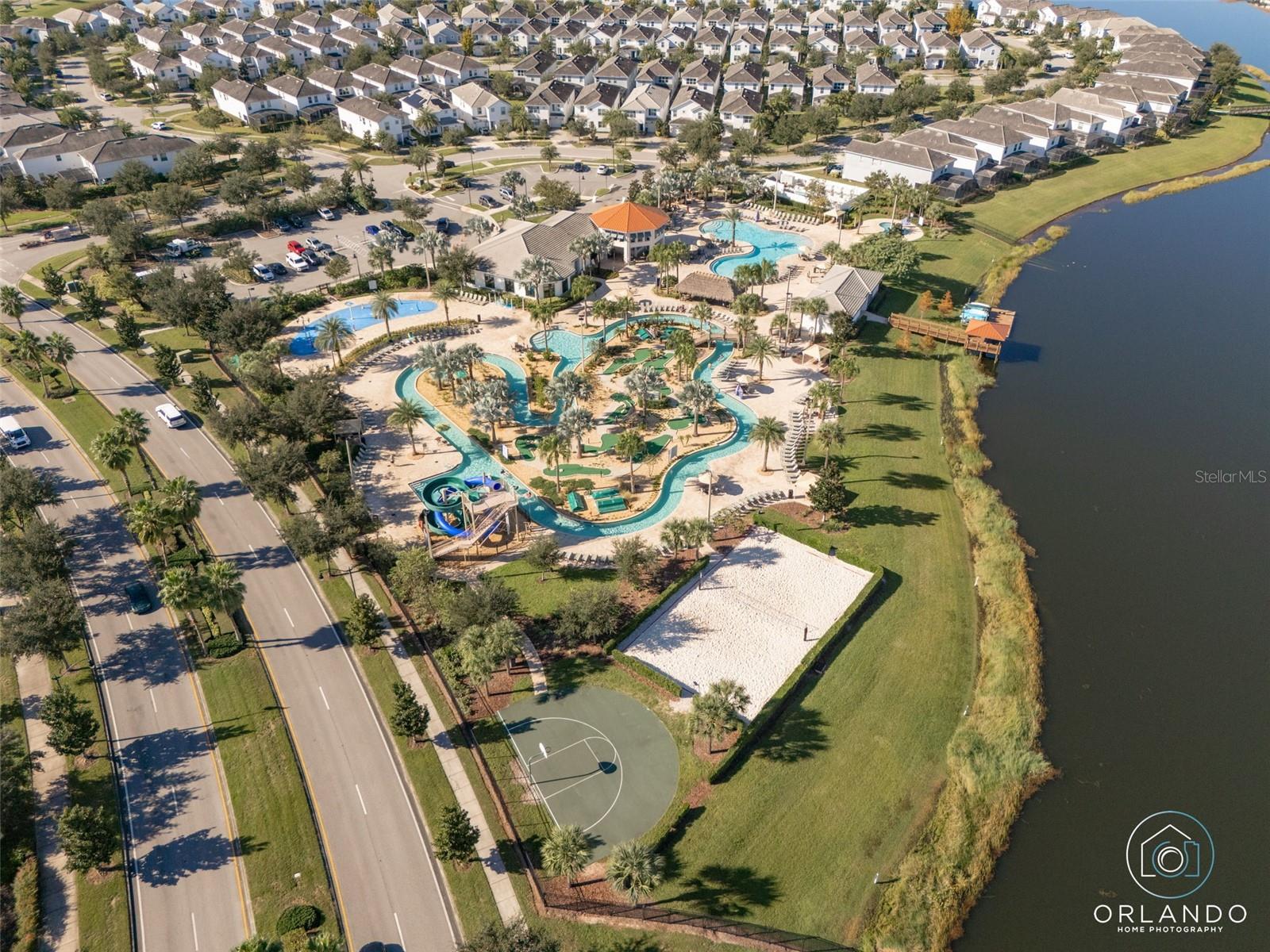 Image 44 of 47 For 2925 Satire Street