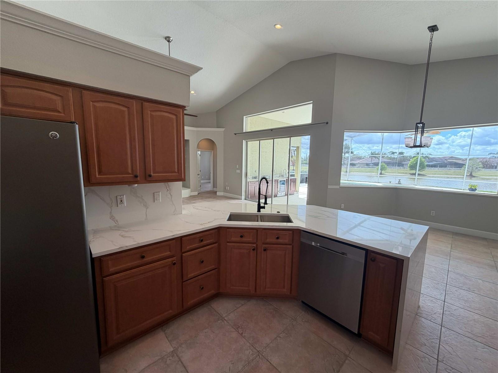 Image 18 of 39 For 5290 Chiswick Circle