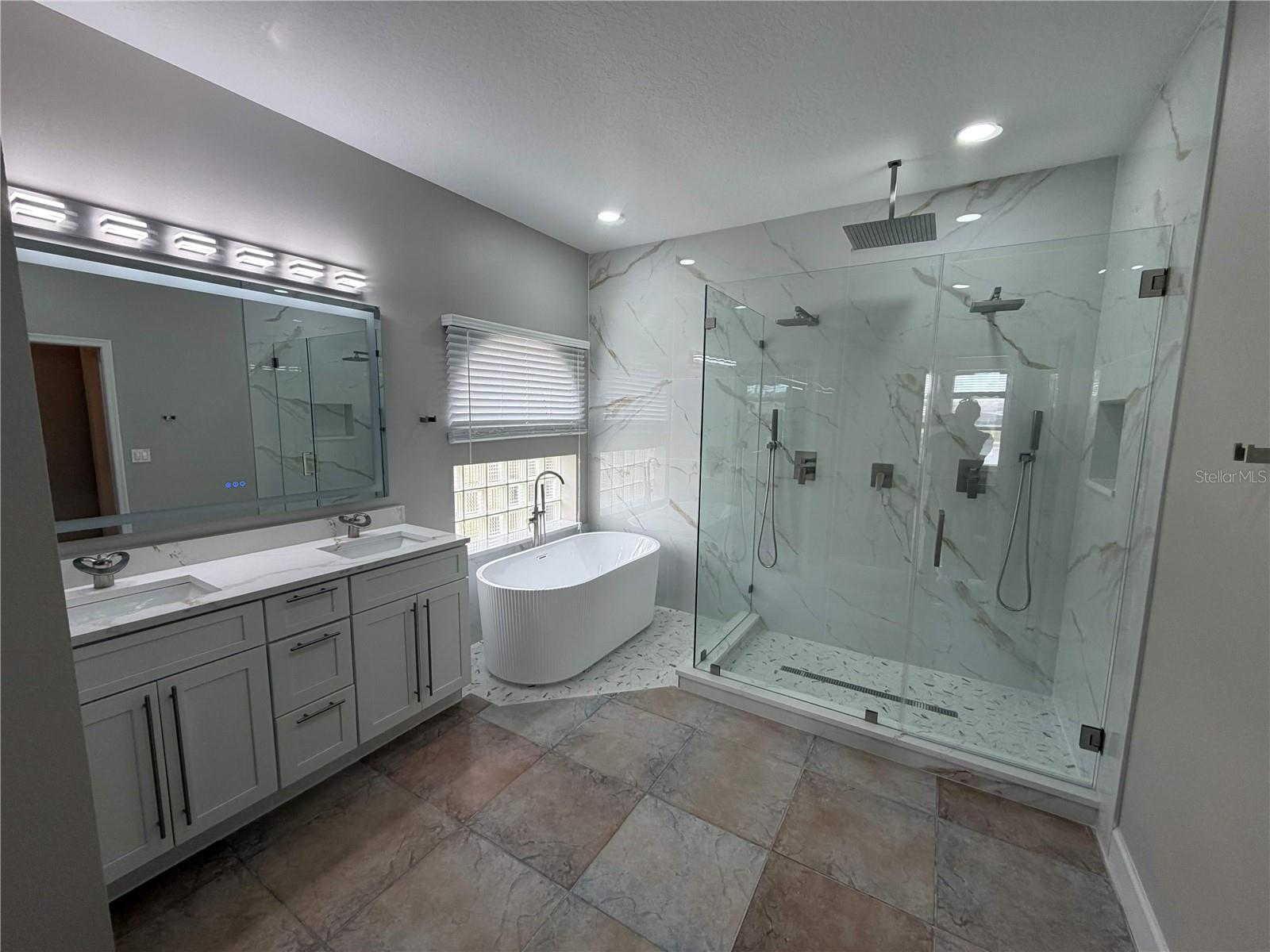 Image 21 of 39 For 5290 Chiswick Circle