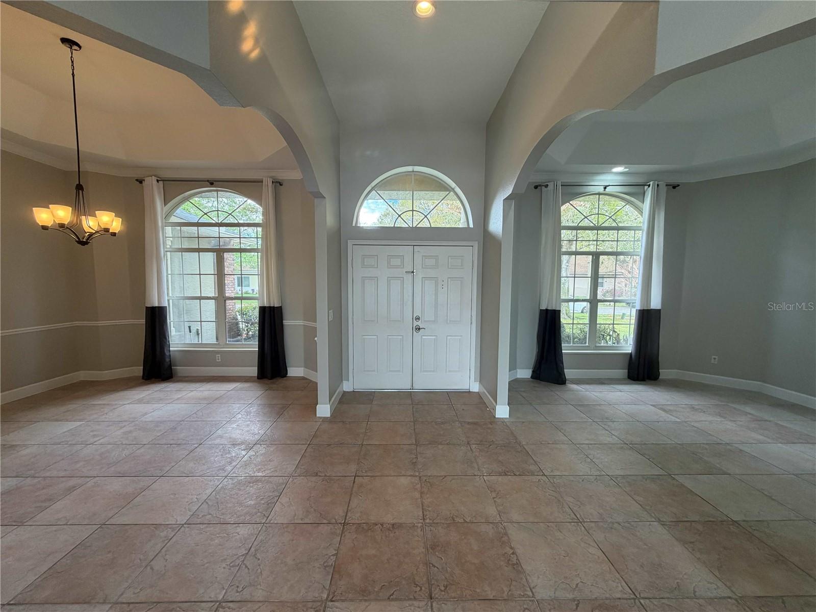 Image 3 of 39 For 5290 Chiswick Circle