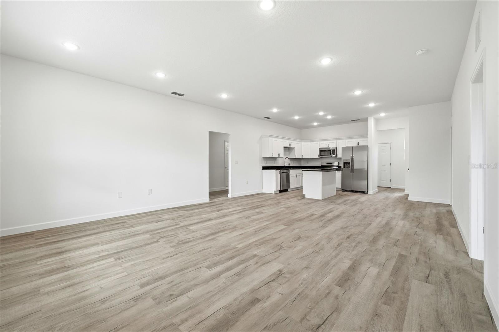 Image 13 of 82 For 304 Pearl Street