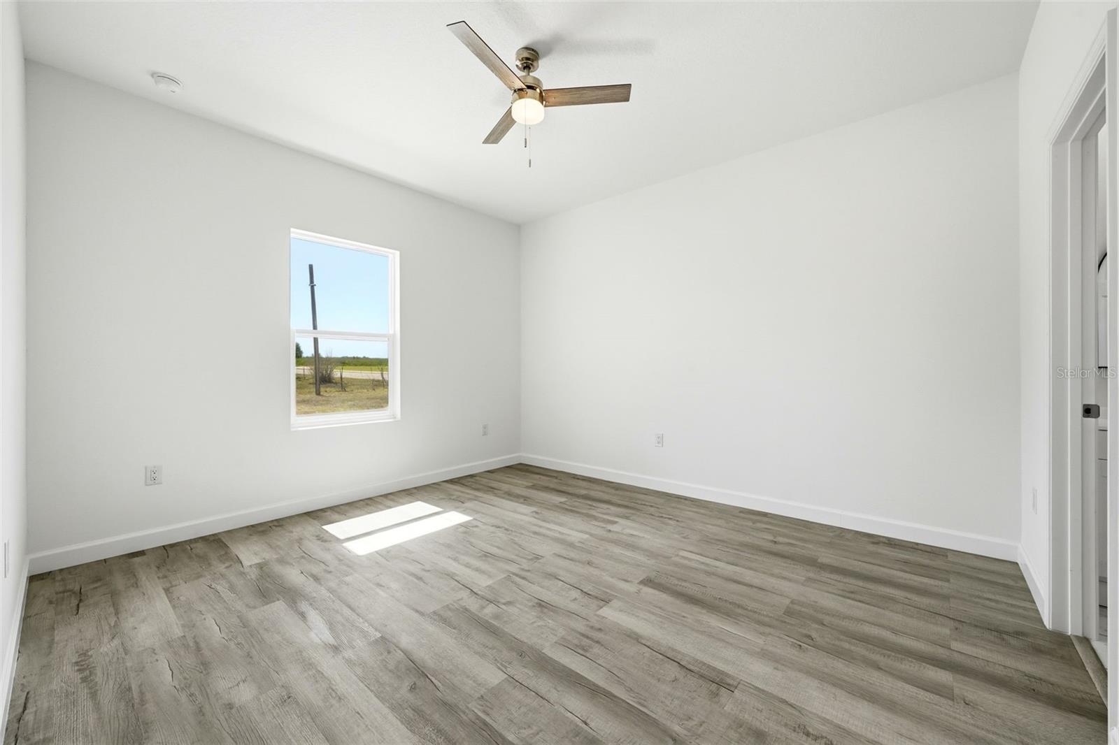 Image 29 of 82 For 304 Pearl Street