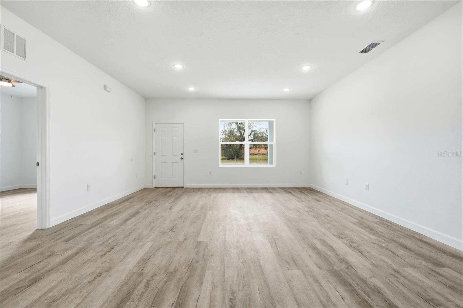 Image 53 of 82 For 304 Pearl Street