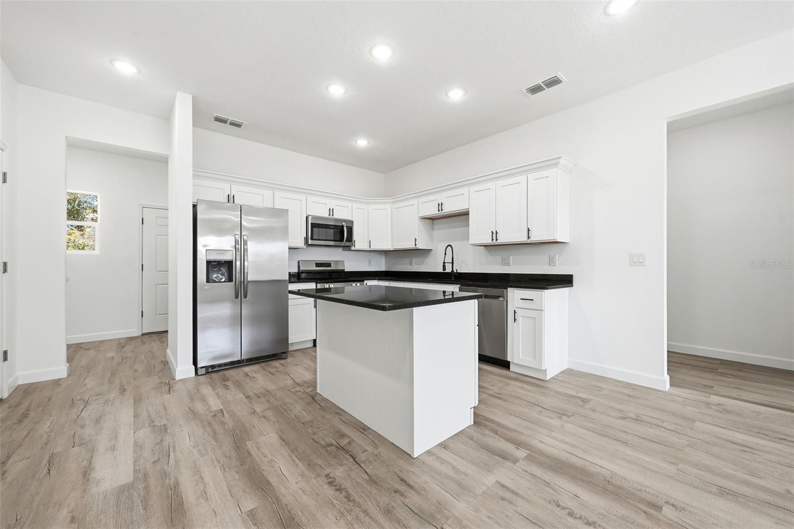 Image 55 of 82 For 304 Pearl Street