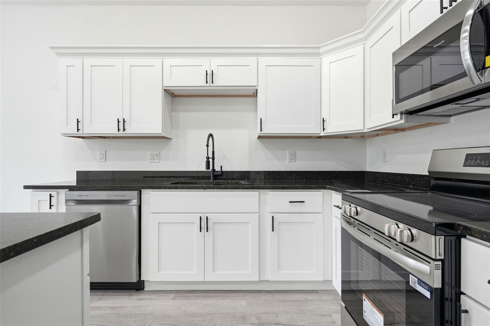 Image 56 of 82 For 304 Pearl Street