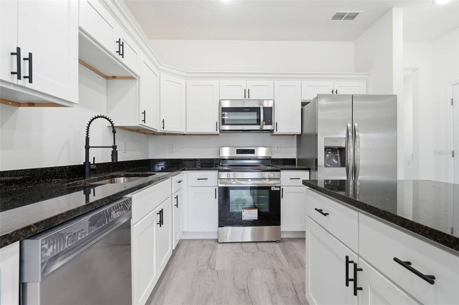 Image 58 of 82 For 304 Pearl Street