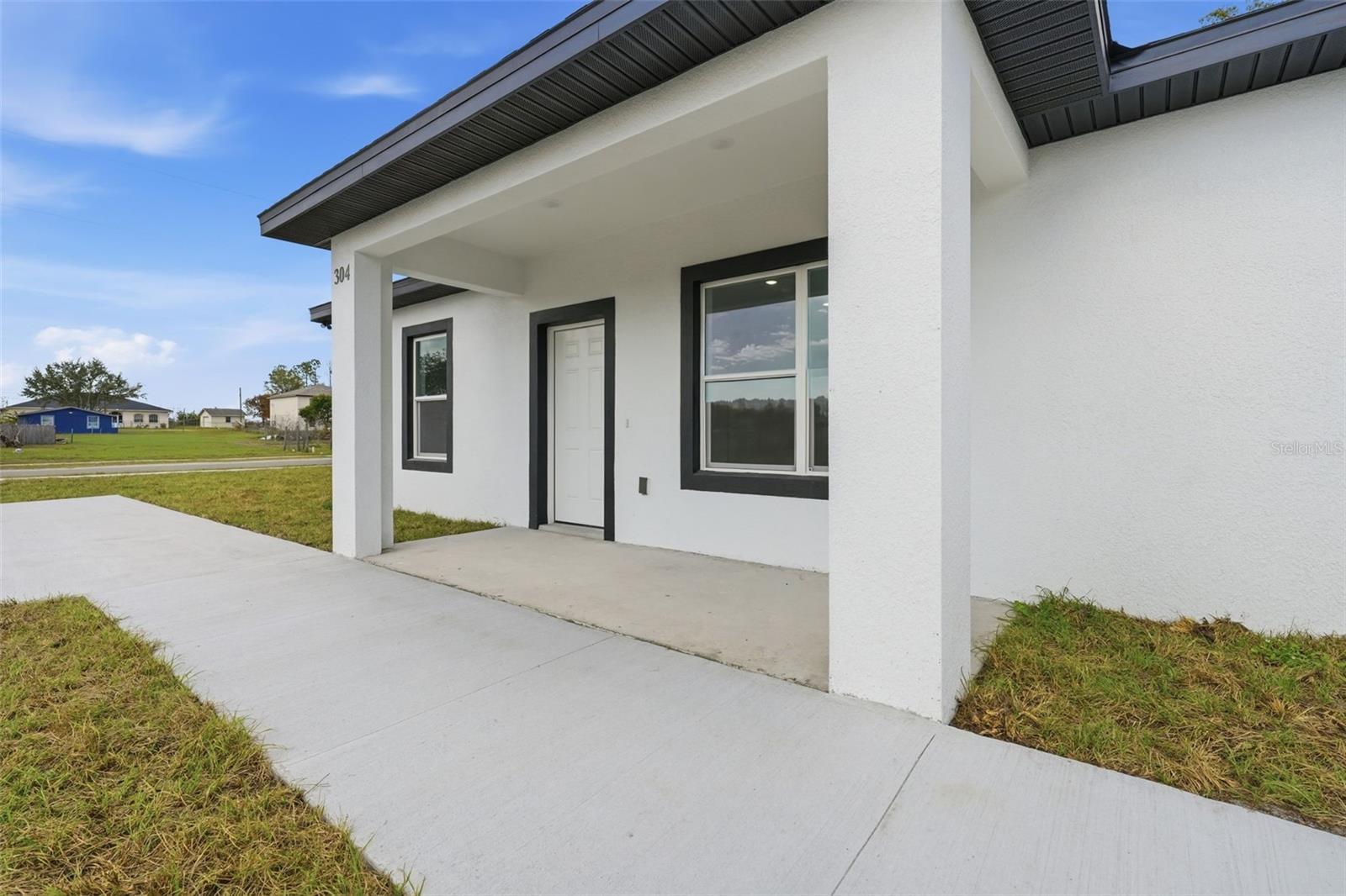 Image 7 of 82 For 304 Pearl Street