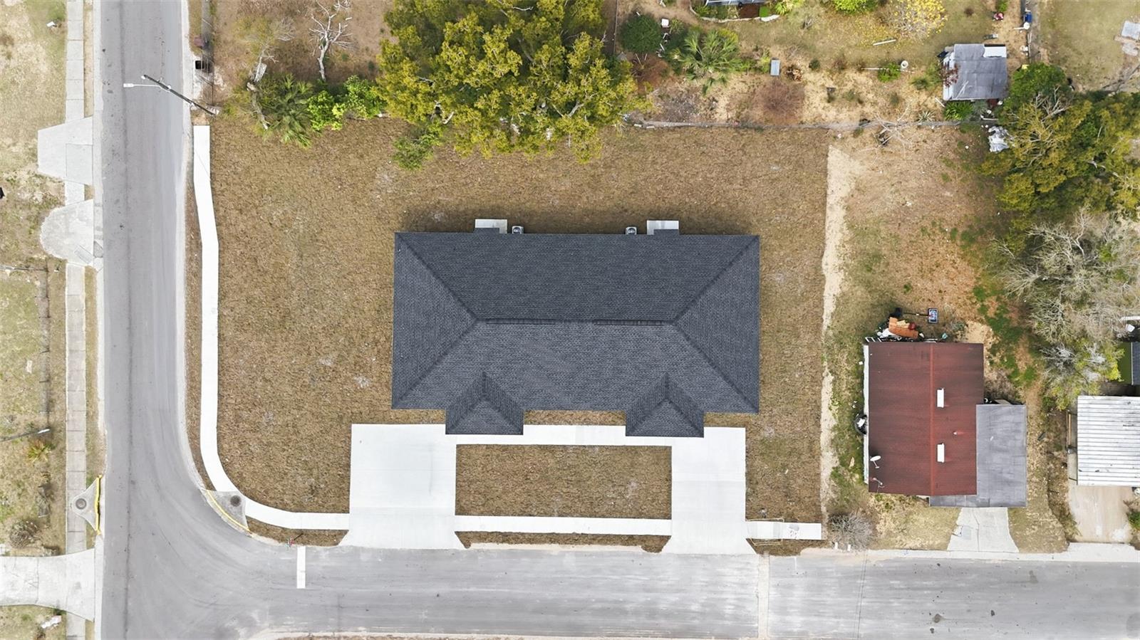 Image 9 of 82 For 304 Pearl Street