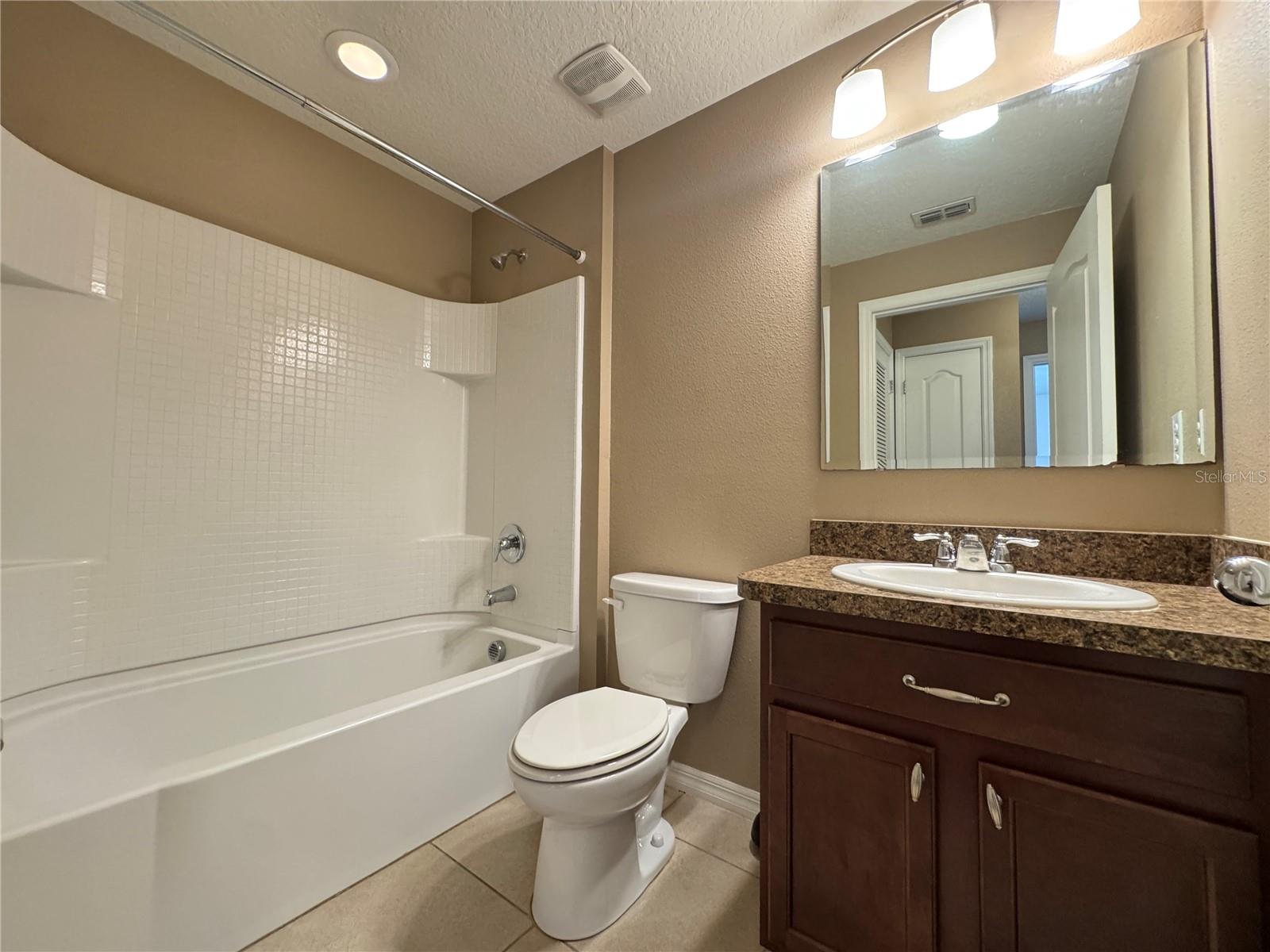 Image 20 of 38 For 1936 Shiloh Brook Street